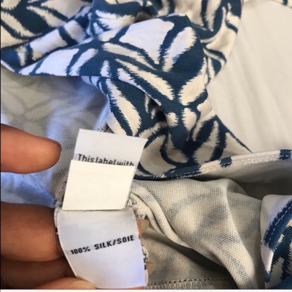 SOLD Diane Von Furstenberg silk 3/4 sleeve dress - Picture 5 of 8